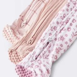 Baby Girls' 3pk Floral Tight Fit Sleep N' Play - Cloud Island™ Peach -Cloud Island GUEST 0a2bd300 83d3 444e a17f f022971aa30a