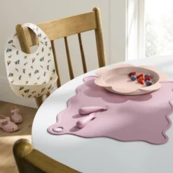 Silicone Plate - Flower/Pink - Cloud Island™