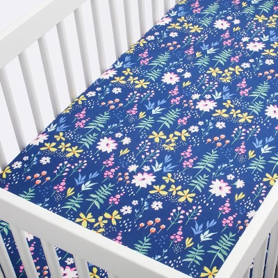 Fitted Crib Sheet Wildflower Dark - Cloud Island™ Navy Floral 2 Fitted Crib Sheet Wildflower Dark - Cloud Island™ Navy Floral - Image 2