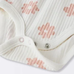 Baby 2pc Floral Wide Ribbed Top & Bottom Set - Cloud Island™ Cream -Cloud Island GUEST 725b7dae 93aa 4521 be43 39682c4a245a