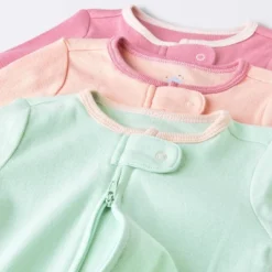 Baby Girls' Layette Gifting Bundle - Cloud Island™ Pink 7 Baby Girls' Layette Gifting Bundle - Cloud Island™ Pink -Cloud Island GUEST 7ca2affb adff 4971 9304 670fe9924a53