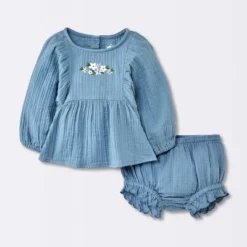 Baby Girls' 2pc Embroidered Floral Gauze Top & Bottom Set - Cloud Island™ Blue 7 Baby Girls' 2pc Embroidered Floral Gauze Top & Bottom Set - Cloud Island™ Blue -Cloud Island GUEST a19cd717 246f 4f5b 93ad c40a91923bbb